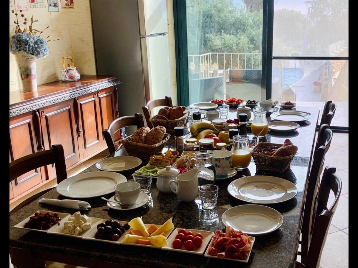 Ellie Boo Bed & Breakfast Victoria Dış mekan fotoğraf