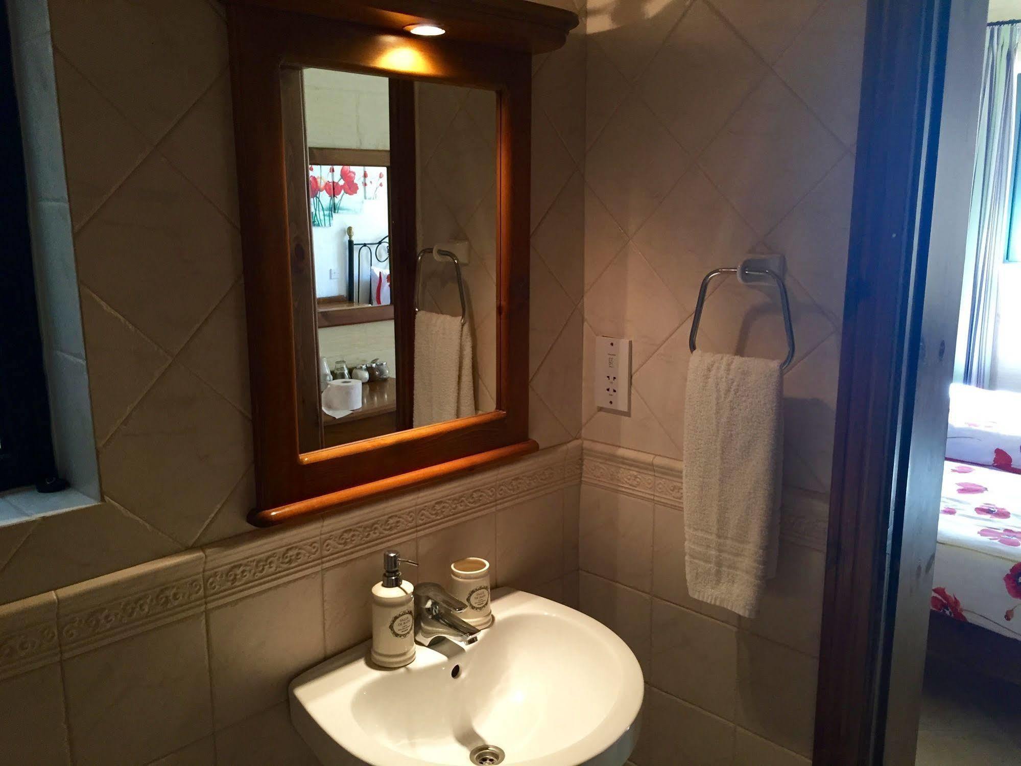 Ellie Boo Bed & Breakfast Victoria Dış mekan fotoğraf