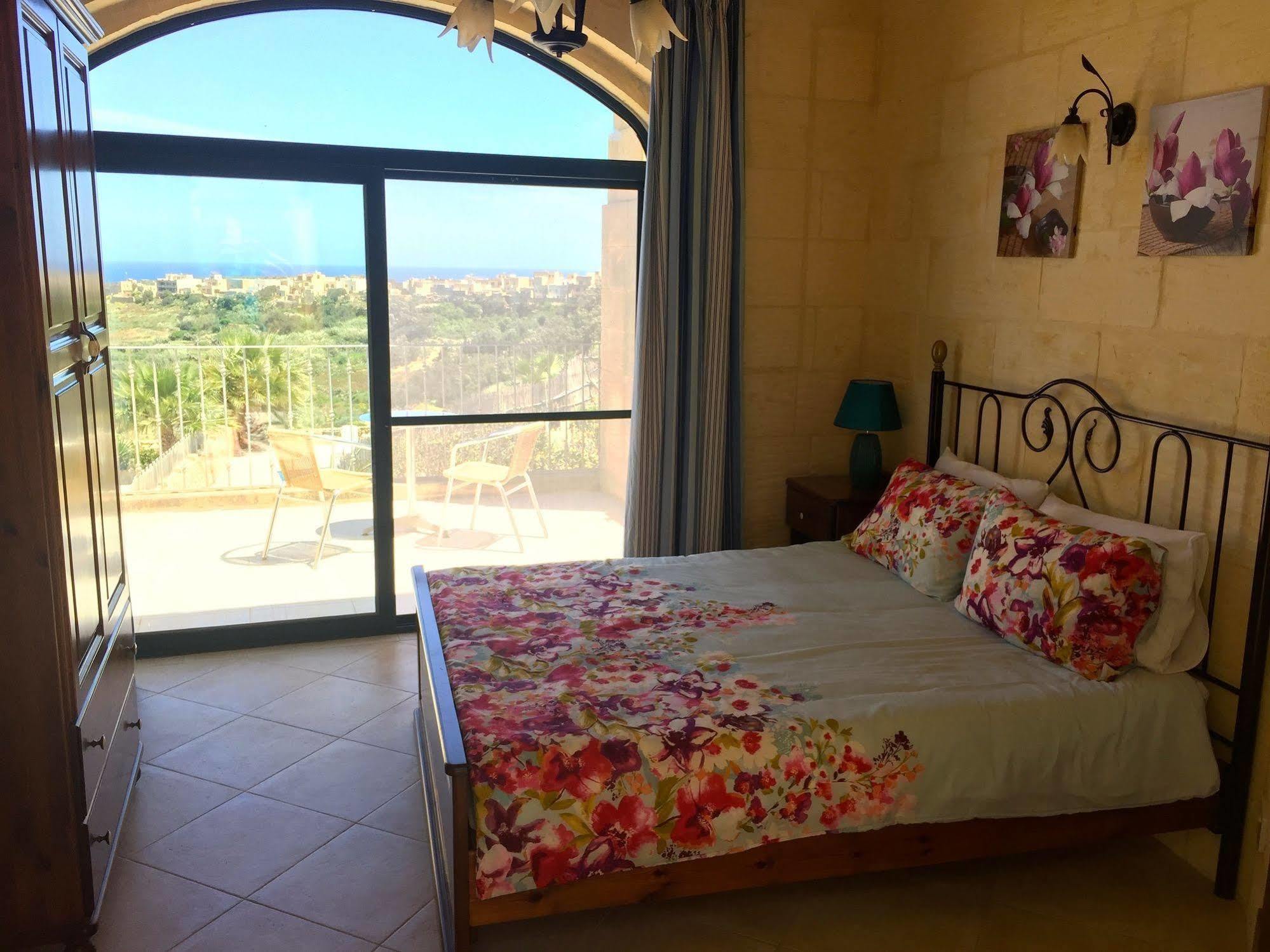 Ellie Boo Bed & Breakfast Victoria Dış mekan fotoğraf