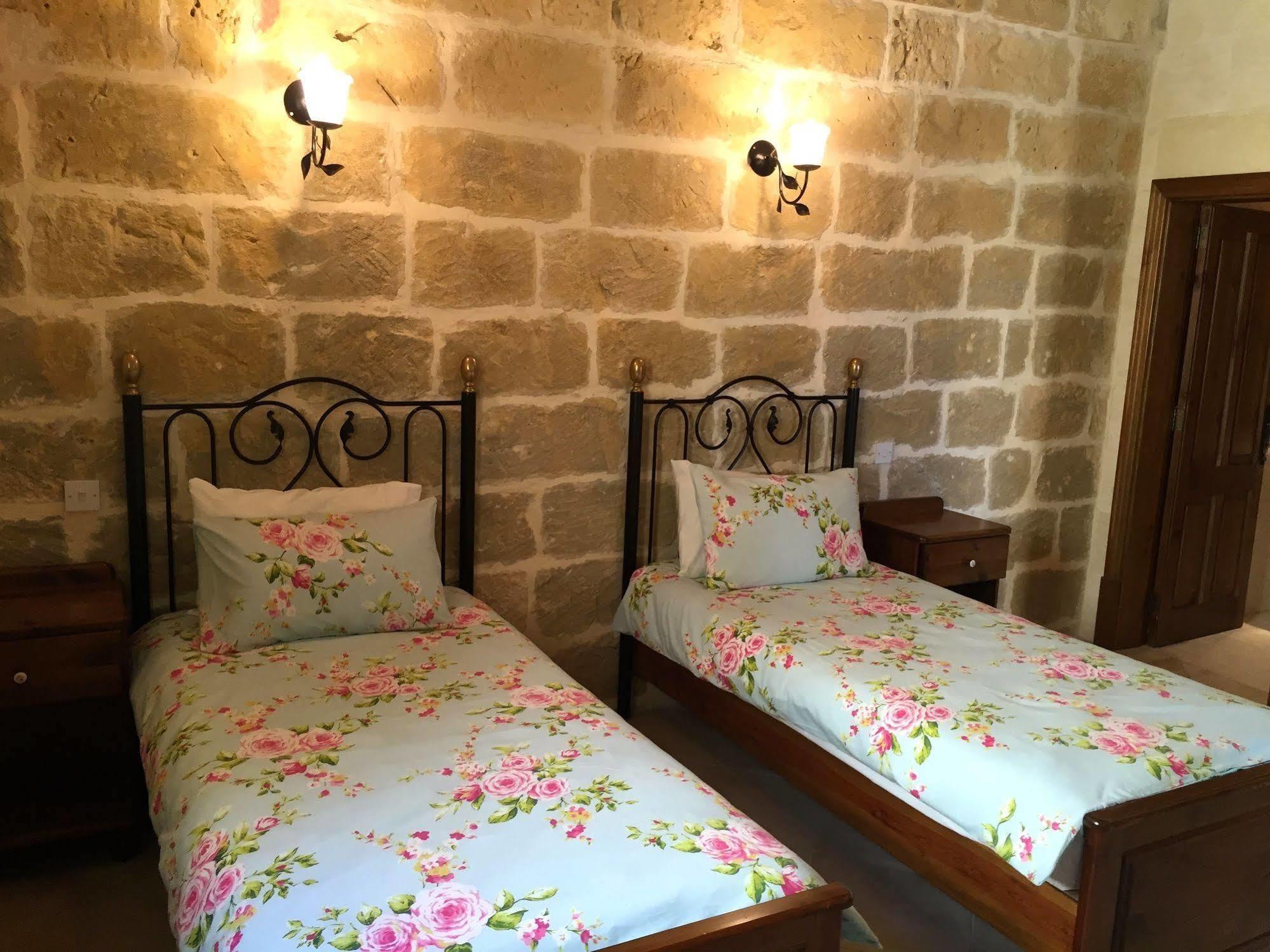 Ellie Boo Bed & Breakfast Victoria Dış mekan fotoğraf